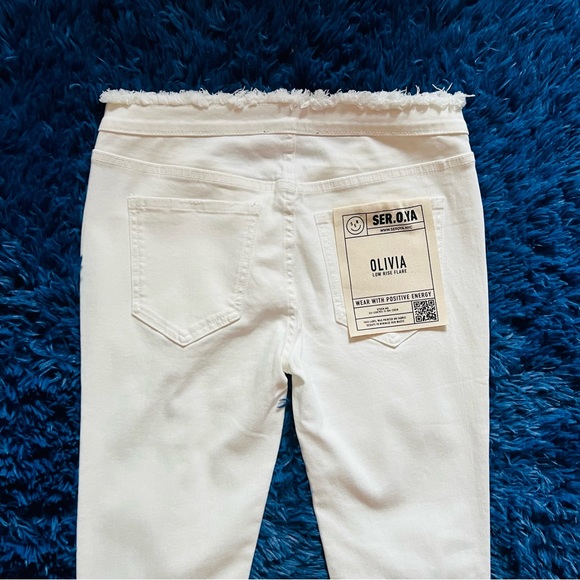 New! SER.O.YA OLIVIA Distressed Frayed Mid Rise Flare Jeans - Picture 12 of 13